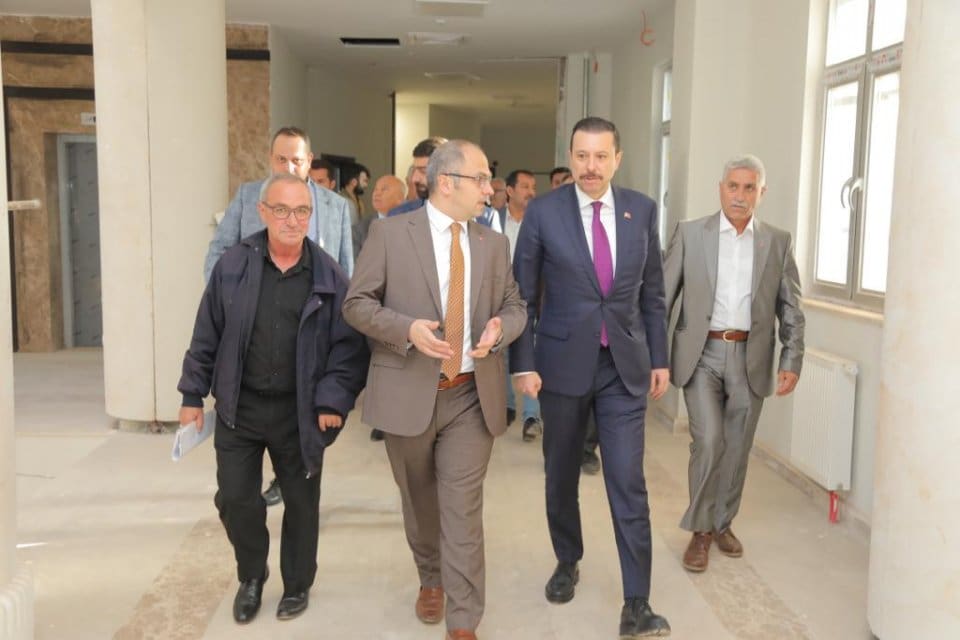 AK Parti İzmir Milletvekili Mahmut Atilla Kaya, Gaziemir'de muhtarlarla buluştu,