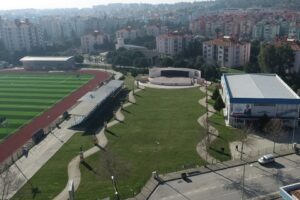 Gaziemir Belediyesi; festival, konser ve milli bayram kutlamaları gibi açık