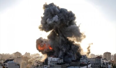 Gazze bombardıman altında: Hayatını kaybeden Filistinlilerin sayısı 119'a yükseldi
