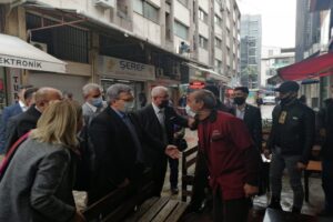 Gelecek Partisi Genel Başkan Yardımcısı Feram&uuml;z &Uuml;st&uuml;n, İzmir İl Başkanlığı&rsquo;nı