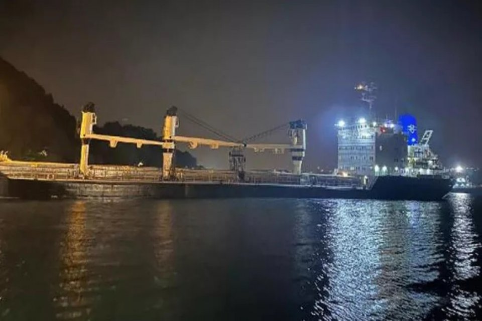İstanbul Boğazı'ndaki gemi trafiğinin Ukrayna'dan İstanbul'a seyir halinde bulunan y&uuml;k