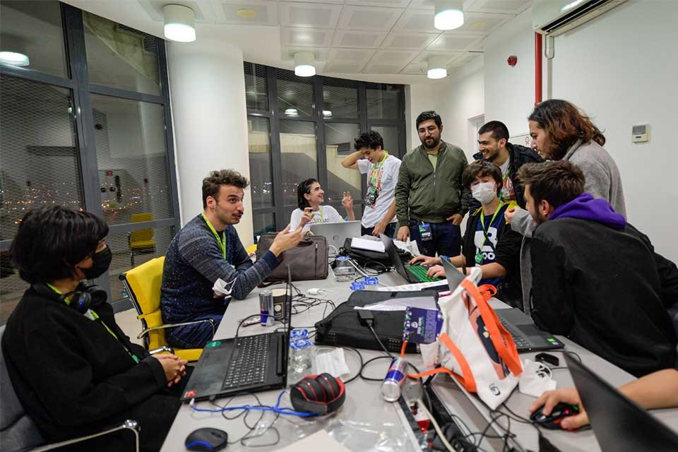 Genç girişimciler OYGEM'de buluştu... İzmir Türkiye'nin oyun başkenti olacak