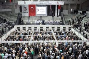 Beşiktaş Jimnastik Kul&uuml;b&uuml;'nde bug&uuml;n yapılan olağan se&ccedil;imli genel kurul toplantısında