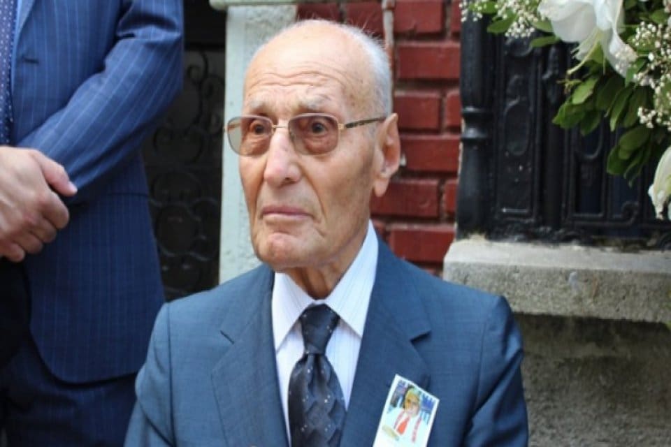 19. Genelkurmay Başkanı Orgeneral Necdet &Uuml;ruğ bir s&uuml;redir tedavi g&ouml;rd&uuml;ğ&uuml;