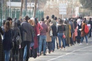 DİSK-AR verilerine g&ouml;re, geniş tanımlı işsizlik pandemi &ouml;ncesine g&ouml;re 2
