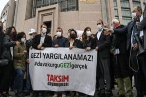 Gezi Parkı direnişine ilişkin beraat kararının bozulmasının ardından bug&uuml;n g&ouml;r&uuml;len