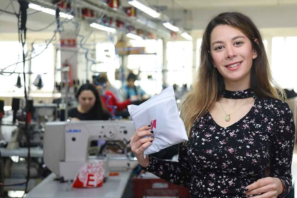 Alzheimer hastası babası ve yatalak hastalar i&ccedil;in &ouml;zel i&ccedil; &ccedil;amaşırı