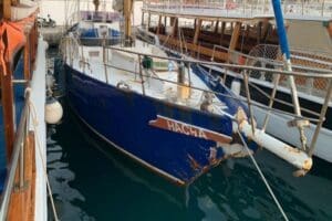 Antalya'nın Demre il&ccedil;esinde, 124 ka&ccedil;ak g&ouml;&ccedil;meni yasa dışı yollarla yurt