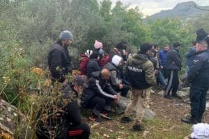 Muğla'nın Bodrum il&ccedil;esinde, Yunanistan'a bağlı olduğu s&ouml;ylenerek K&uuml;&ccedil;&uuml;kada'ya bırakılan Filistin