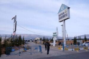 Konya B&uuml;y&uuml;kşehir Belediyesi'ne ait Sahipsiz Hayvan Bakımevi ve Rehabilitasyon Merkezi&rsquo;nde