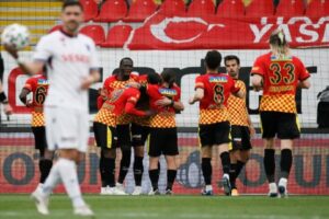 Trabzonspor&rsquo;la son dakikalarda yediği golle 1-1 berabere kalan G&ouml;ztepe galibiyeti