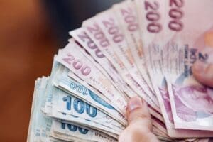 Artan fiyatlar ve enflasyon ortamında zor durumda kalan dar gelirliler