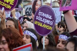 İstanbul S&ouml;zleşmesi'nden &ccedil;ekilme kararına karşı a&ccedil;ılan davaların 15&rsquo;i bug&uuml;n Danıştay&rsquo;da