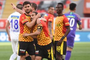 Süper Lig'in 33'üncü haftasında Göztepe, evinde Çaykur Rizespor'u ağırladı. Karşılaşma