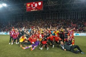 Play-Off ateşini yakan G&ouml;ztepe, evinde aylardır bileği b&uuml;k&uuml;lmeyen lider Yılport