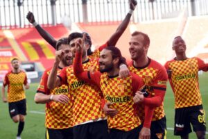 SÜPER Lig'de teknik direktörsüz çıktığı maçlarda İttifak Holding Konyaspor'un ardından