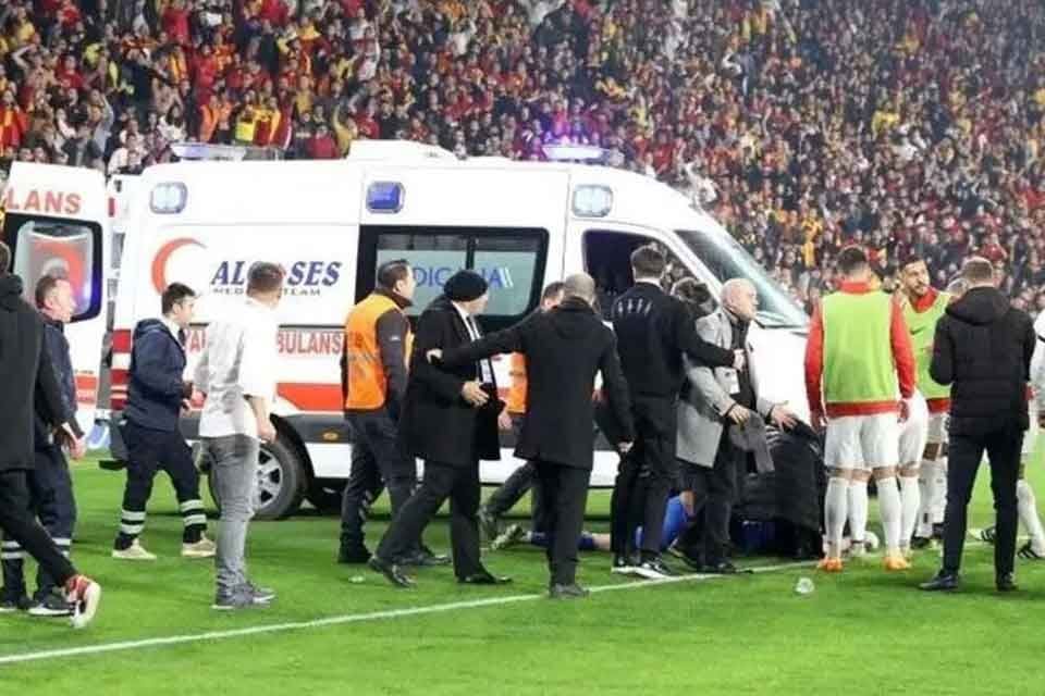 G&ouml;ztepe Kul&uuml;b&uuml;, olaylı Altay derbisinden sonra TFF&rsquo;nin aldığı h&uuml;kmen mağlubiyet