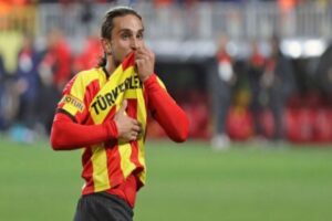 Süper Lig'de üst üste Çaykur Rizespor ve Atakaş Hatayspor maçlarını