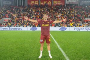 Spor Toto S&uuml;per Lig'de d&uuml;şme hattından kurtulma m&uuml;cadelesi veren G&ouml;ztepe,