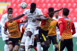 Süper Lig 13. hafta karşılaşmasında Göztepe'ye konuk olan Hatayspor, ikinci