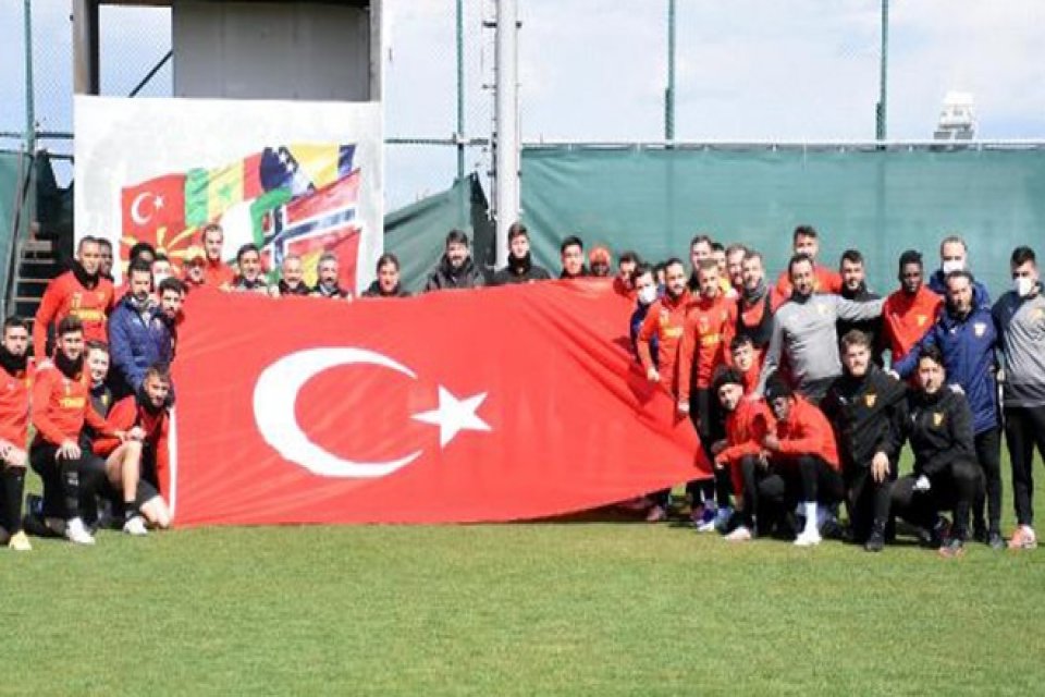 Spor Toto S&uuml;per Lig'de ge&ccedil;en hafta deplasmanda Ankarag&uuml;c&uuml;'ne 3-0 mağlup