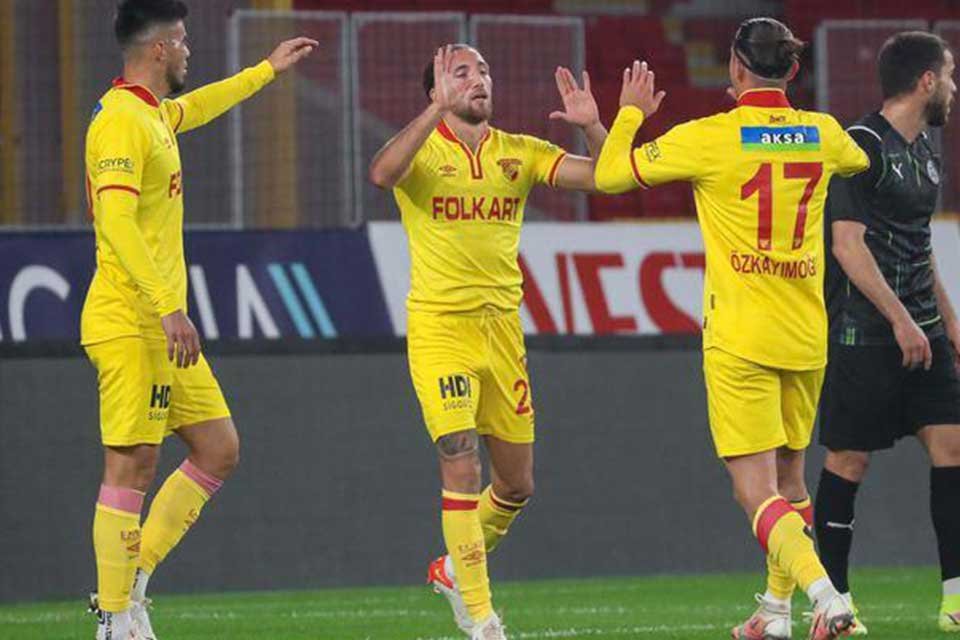 SPOR Toto Süper Lig'de milli araya 9 puanla düşme hattında