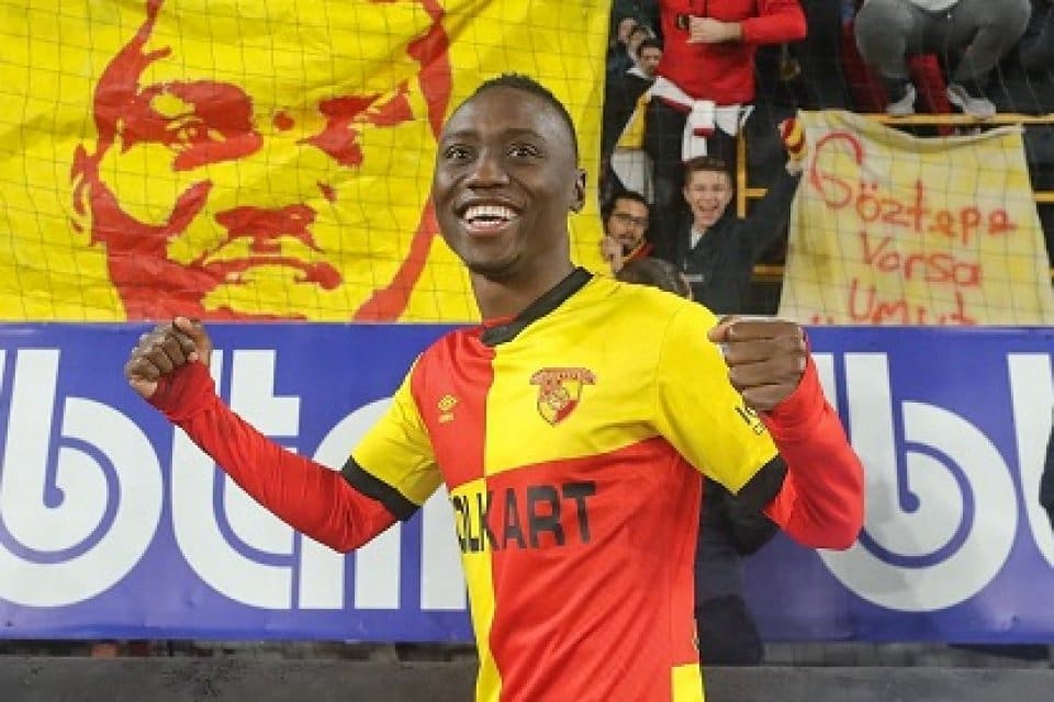 Spor&nbsp;Toto S&uuml;per Lig'de k&uuml;me d&uuml;şme sınırındaki G&ouml;ztepe'de transferin g&ouml;zde isimlerinden