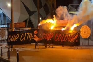 Spor&nbsp;Toto 1'inci Lig'de pazar g&uuml;n&uuml; Alsancak Mustafa Denizli Stadı'nda ezeli