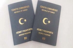 Almanya'nın Hannover Başkonsolosluğu&rsquo;na bağlı G.F. ve M.F. adlı iki diplomatın,