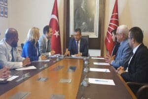 Sosyal medya ve internette &lsquo;yalan haberle m&uuml;cadele&rsquo; gerek&ccedil;esiyle hazırlanan ve