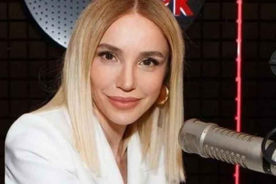 Şarkıcı G&uuml;lşen, 11 Şubat'ta İstanbul'da konser vereceğini duyurdu. "O akşam