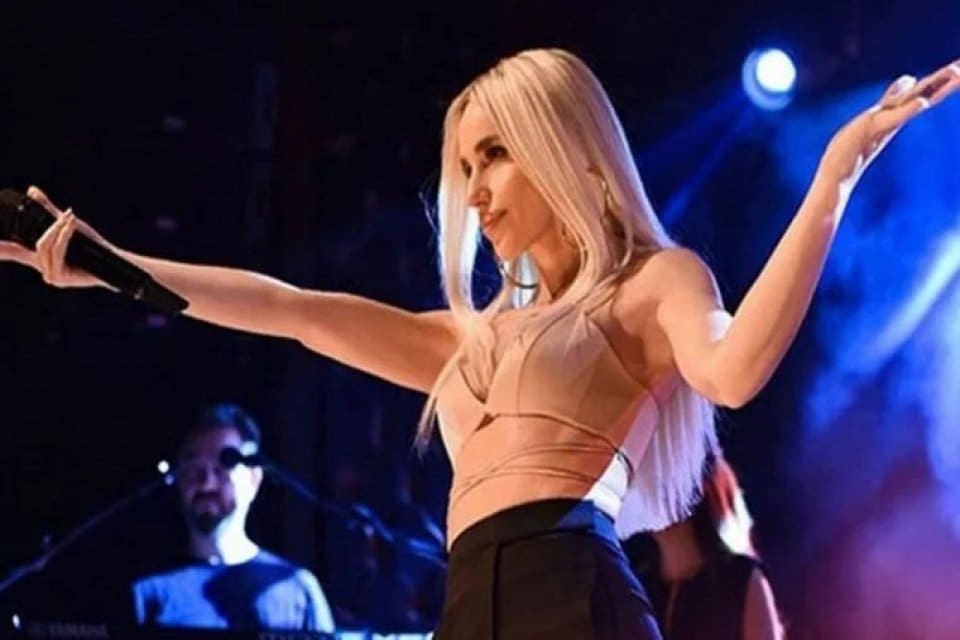 G&uuml;lşen, T&uuml;rk pop m&uuml;zik d&uuml;nyasının en başarılı ve sevilen isimlerinden