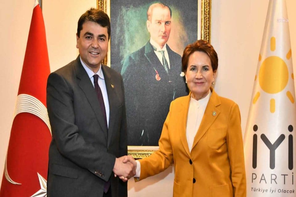 Demokrat Parti (DP) Genel Başkanı G&uuml;ltekin Uysal, İYİ Parti Genel