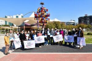 &Ccedil;iğli Belediye Başkanı Utku G&uuml;mr&uuml;k&ccedil;&uuml;, uluslararası gen&ccedil;lik organizasyonu AIESEC programıyla