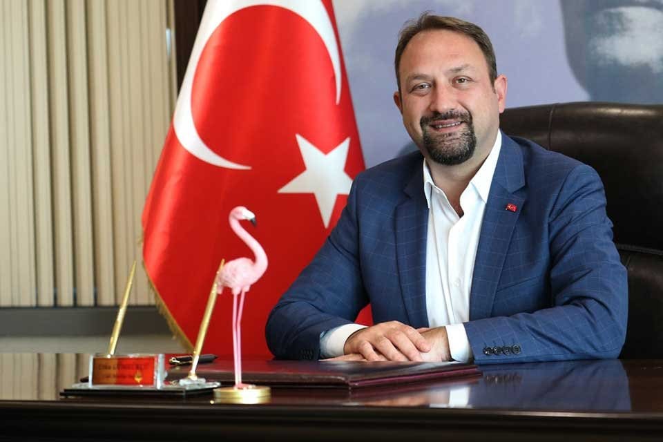 İzmir &Ccedil;iğli Belediye Başkanı Utku G&uuml;mr&uuml;k&ccedil;&uuml;, Avrupa Komisyonu tarafından iklim