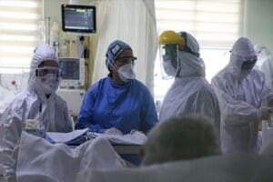 Sağlık Bakanlığı, corona vir&uuml;s i&ccedil;in son gelişmeleri ve g&uuml;nl&uuml;k tabloyu