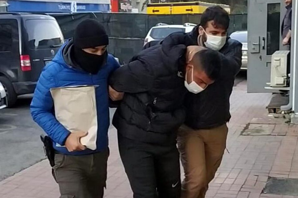 İzmir'de, son olarak Gürcistan'da olduğu belirlenen firari suç örgütü lideri