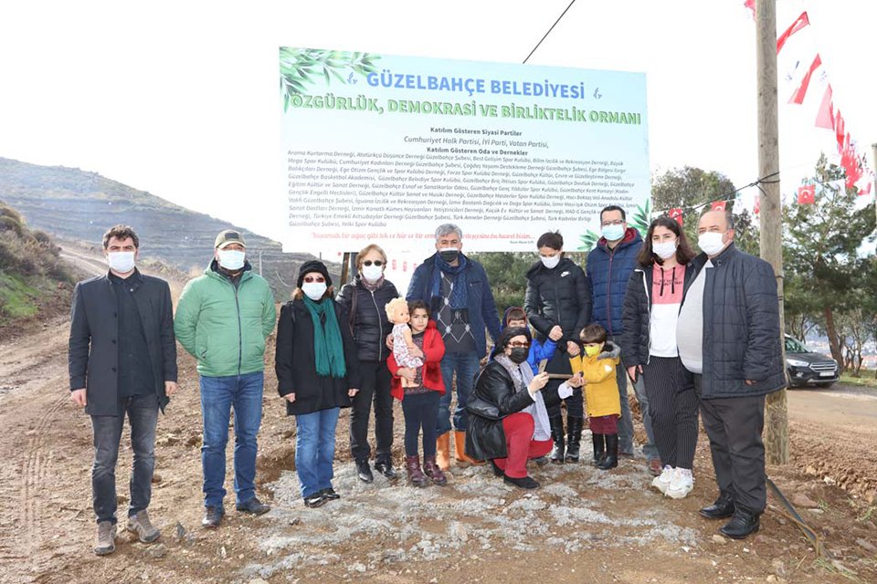 Güzelbahçe Belediyesi’nin başlatmış olduğu ağaçlandırma kampanyasının ikinci ayağı olan ‘Barış,