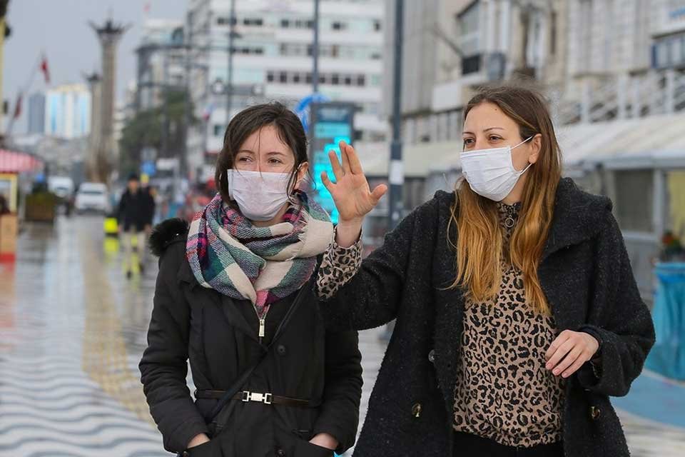 Bakan Koca, illere g&ouml;re vaka sayısını a&ccedil;ıkladı. İzmir&rsquo;de vaka sayılarında