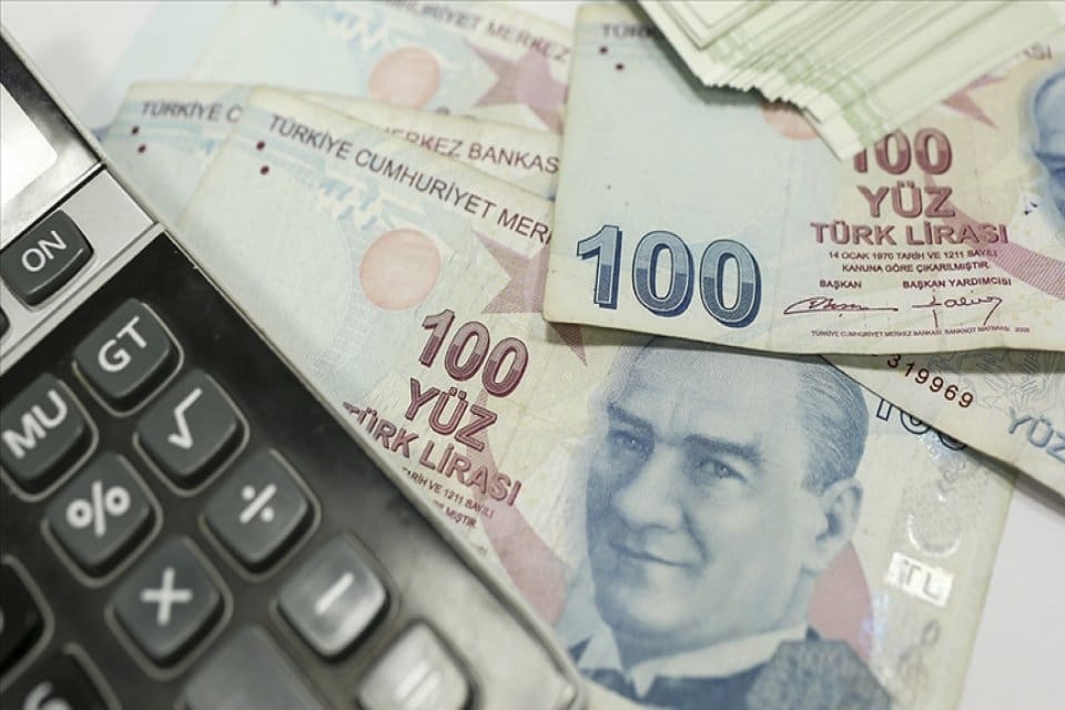 Hak-İş Başkanı Mahmut Arslan Konfederasyonu kuruluşunun 47. yıld&ouml;n&uuml;m&uuml;n&uuml; t&ouml;reninde emeklilikte