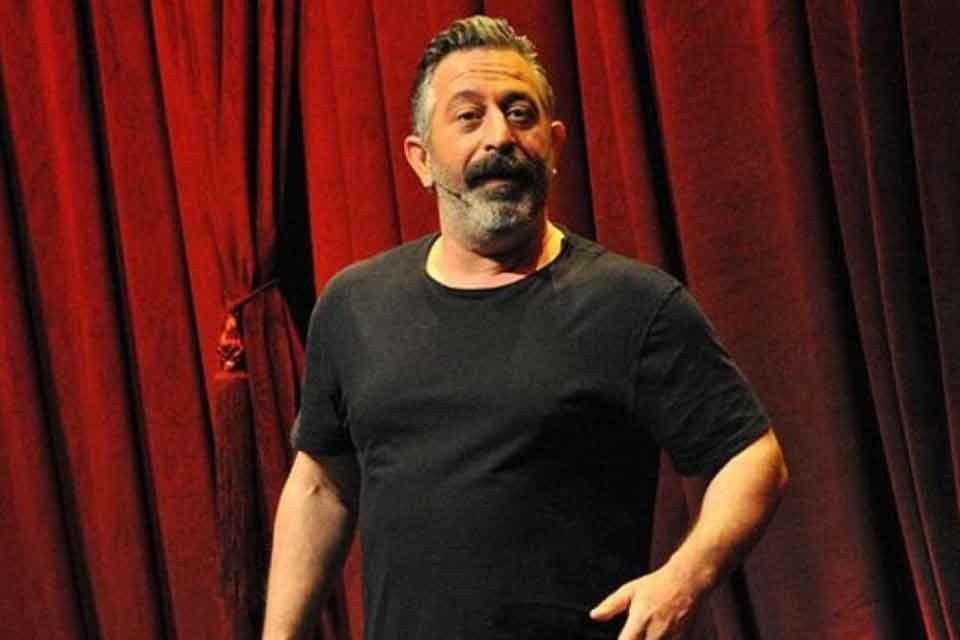 &Uuml;nl&uuml; Komedyen Cem Yılmaz, Netflix'te yayınlanan 'Erşan Kuneri' dizisiyle ilgili