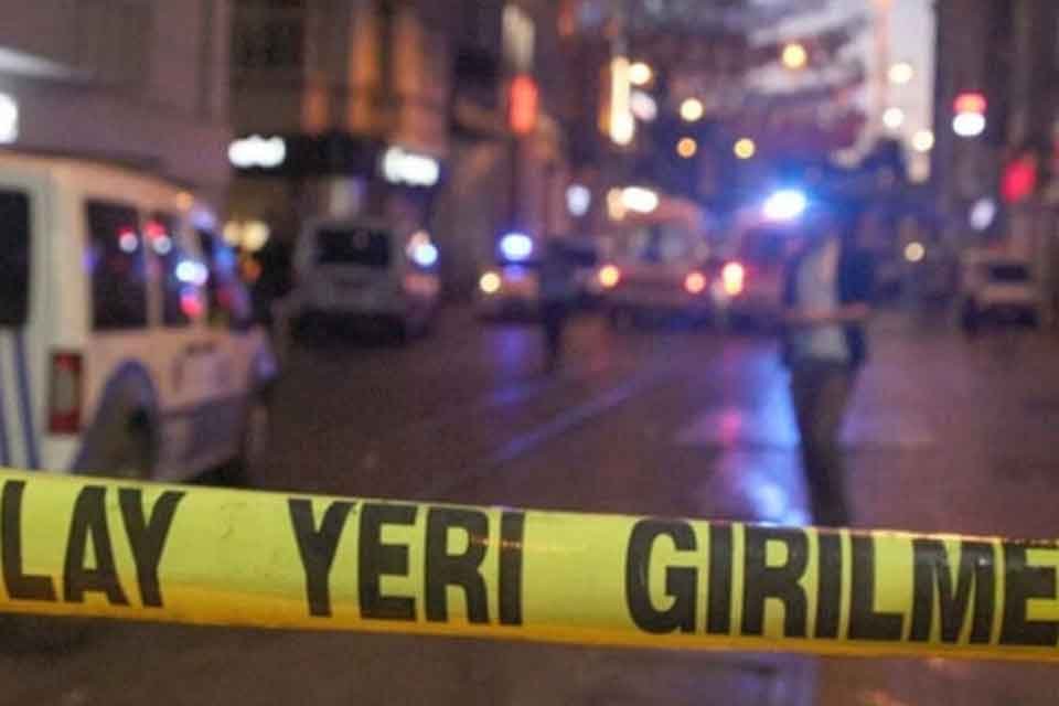Hali&ccedil; K&ouml;pr&uuml;s&uuml; girişindeki silahlı saldırıda &ouml;ld&uuml;r&uuml;len kişinin kimliği belli oldu.