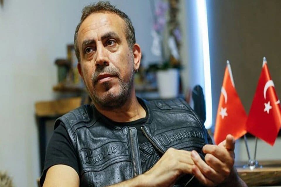 Ahbap Derneği'nin kurucusu ve m&uuml;zisyen&nbsp;Haluk Levent, derneğin tekrar denetlenmesi i&ccedil;in
