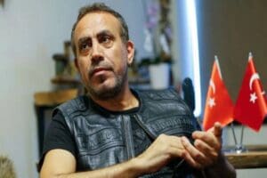 AHBAP Derneği Başkanı ve sanat&ccedil;ı Haluk Levent, 5 kişinin hayatını