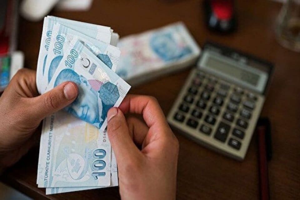 Devlet vatandaşların yaklaşık 30 milyar TL'le ulaşan icra bor&ccedil;larını &uuml;stlenip