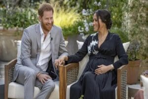 İngiltere Kraliyet ailesinden ayrılma kararı alan Sussex D&uuml;k&uuml; Harry&rsquo;nin s&ouml;zc&uuml;s&uuml;,