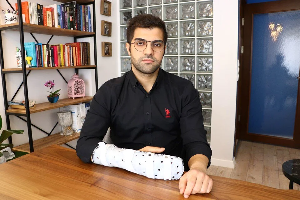 Ankara'da hastası tarafından bı&ccedil;aklanan asistan doktor Ertan İskender, olayın&nbsp;psikolojik etkilerinden