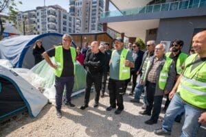 İzmir B&uuml;y&uuml;kşehir Belediyesi, Kahramanmaraş merkezli 6 Şubat depremlerinin ardından afet