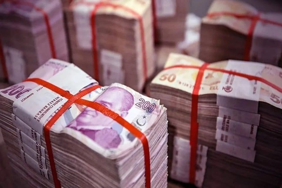 Hazine ve Maliye Bakanlığı, bug&uuml;n d&uuml;zenlediği 2 tahvil ihalesinde 39