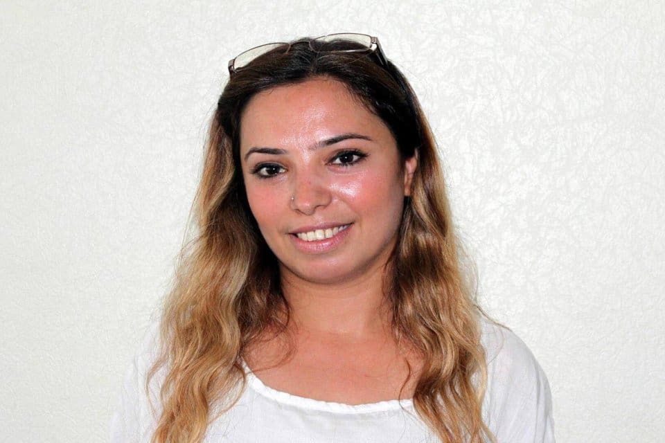 İzmir'in Konak il&ccedil;esinde HDP İl Başkanlığı'na yapılan silahlı saldırıda &ouml;ld&uuml;r&uuml;len